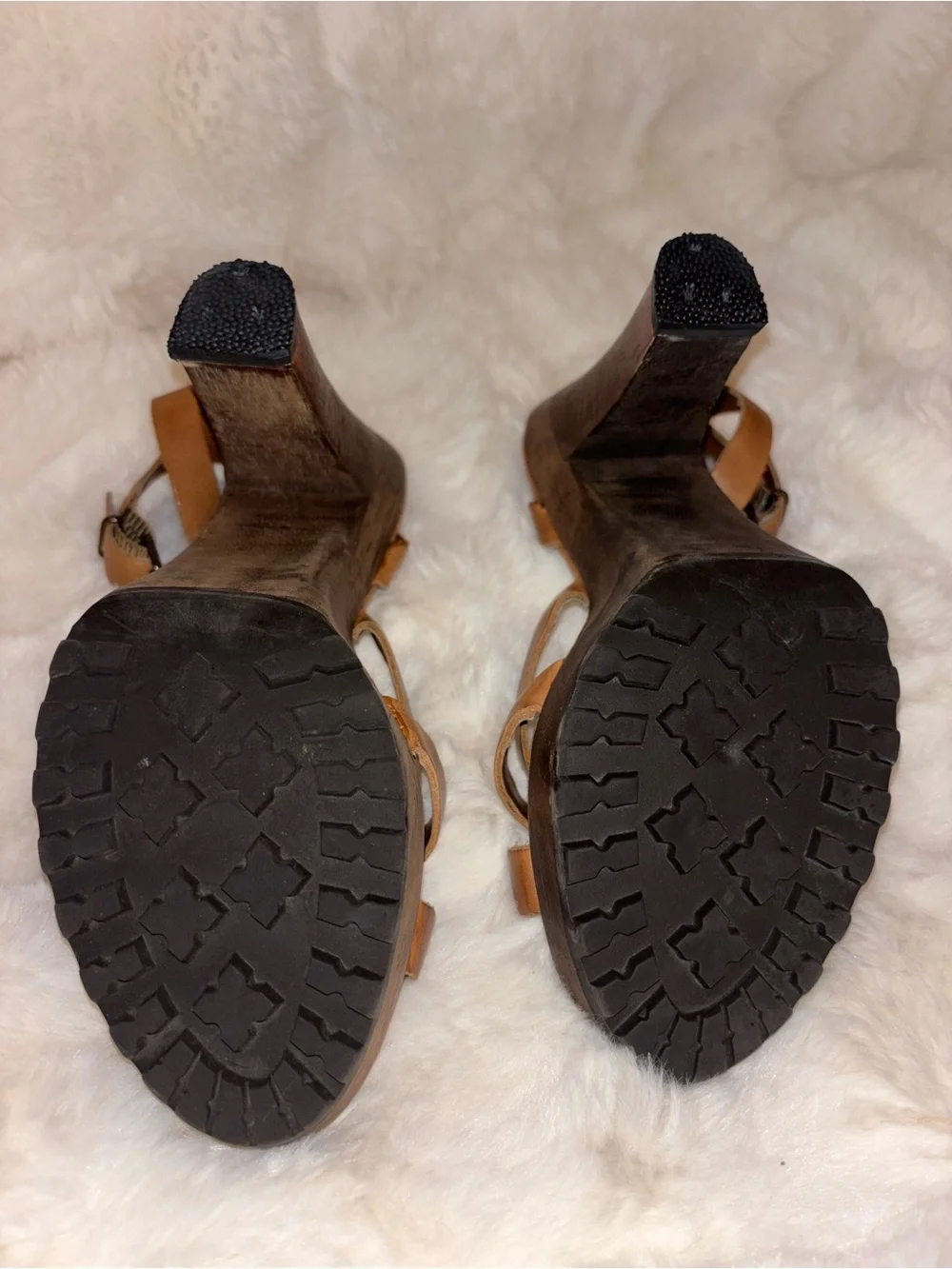 Dr. Scholls Tan Leather Buckle Platform Heels